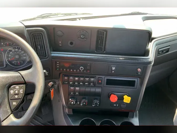 2021 INT LT625 6x4f6d29a39d04f0832b1289282221e445d