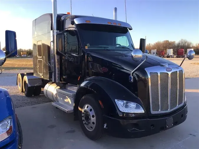 2020 PETERBILT 579