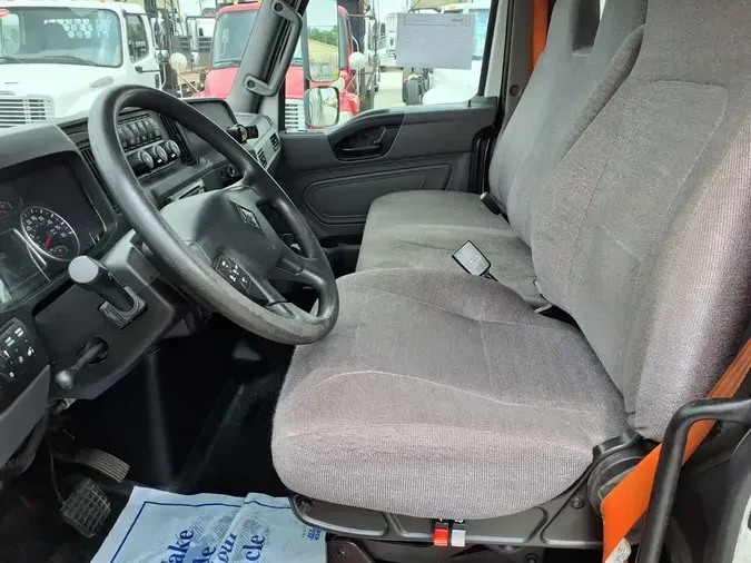2019 NAVISTAR INTERNATIONAL MV607 (4X2)f6e21cc5da8e114666f554606fe71399