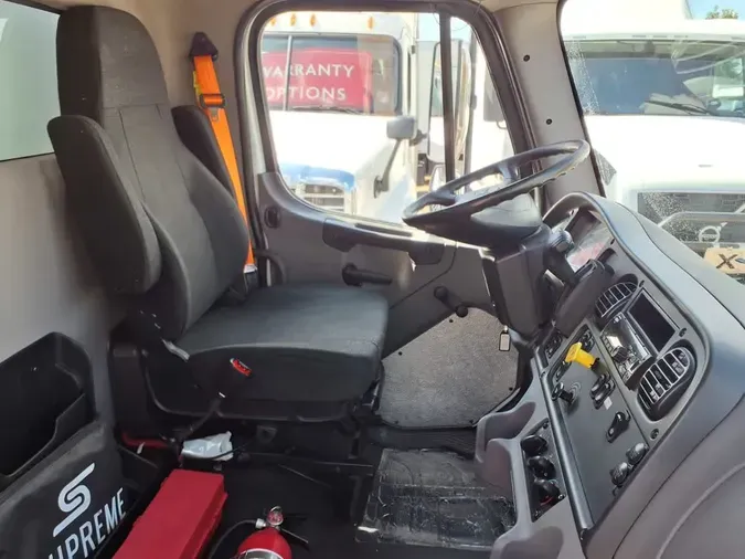2019 FREIGHTLINER M2 106