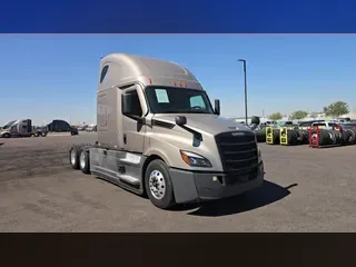 2023 Freightliner Cascadia 126
