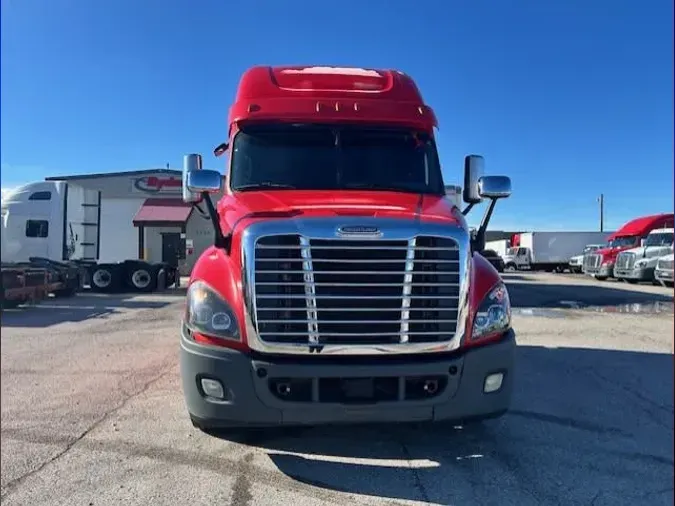 2019 FREIGHTLINER/MERCEDES CASCADIA 125