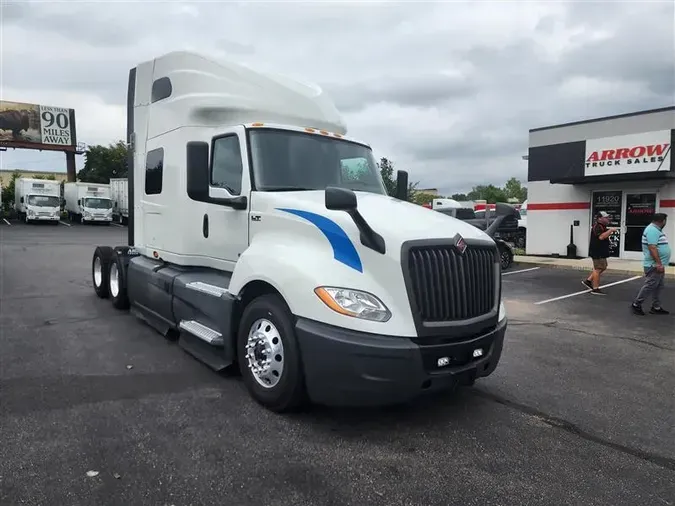 2022 INTERNATIONAL LT