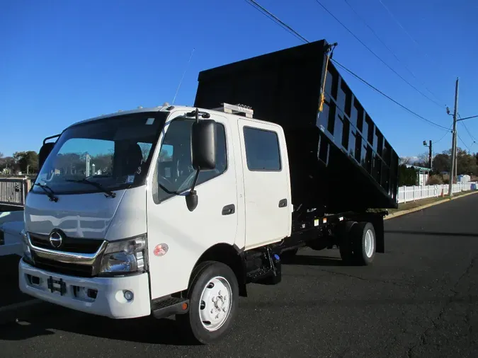2017 HINO 195 CREWf6f45c0c2479d5b42d57e58afa9174e1