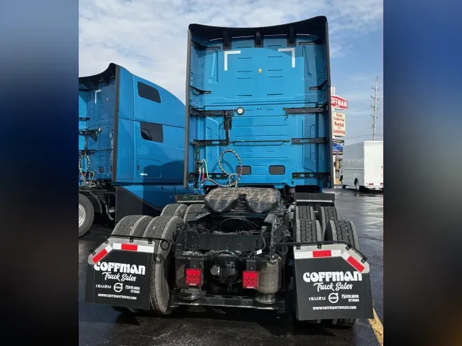 2027 VOLVO TRUCK VNL64TV04