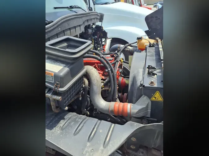 2020 NAVISTAR INTERNATIONAL MV607 (4X2)