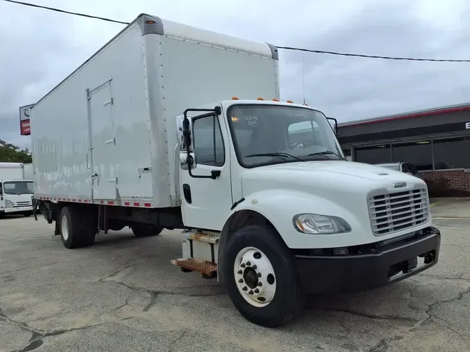 2019 FREIGHTLINER M2 106