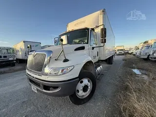 2017 INTERNATIONAL DURASTAR 4300