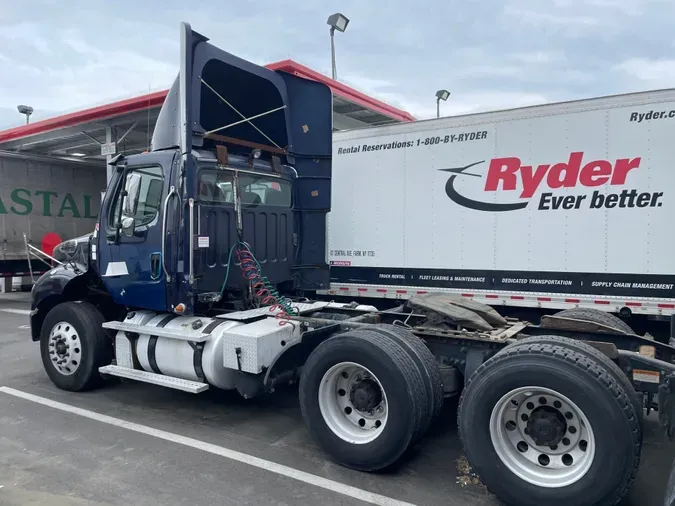 2016 FREIGHTLINER/MERCEDES M2 112