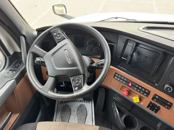 2022 FREIGHTLINER Cascadia 126f6fdd456a0e3357f193ba7d8d57a4348