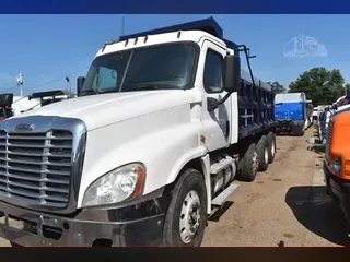 2018 FREIGHTLINER CASCADIA 125