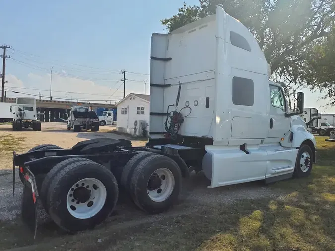 2020 NAVISTAR INTERNATIONAL LT625 SLPR CAB