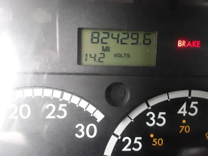 2016 FREIGHTLINER M2 106