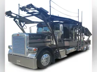 2021 Peterbilt 389