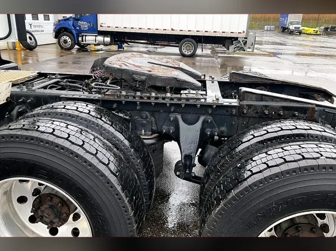 2021 INT LT625 6x4f708e548882fe567dbcdffc084908ae9