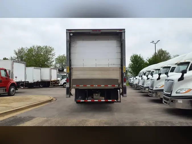 2020 FREIGHTLINER/MERCEDES M2 106
