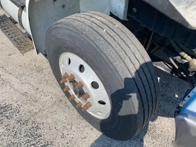 2019 International 4300