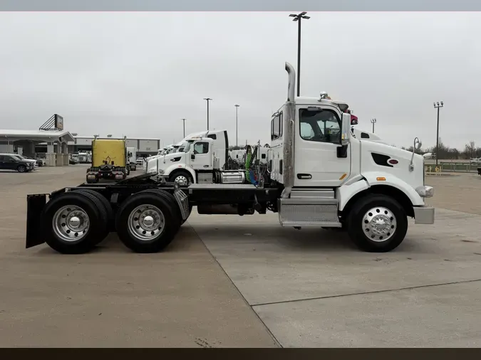 2020 Peterbilt 567