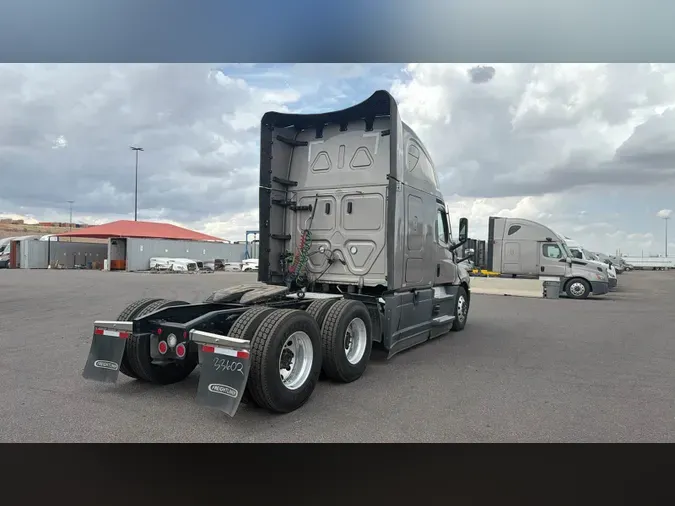 2025 Freightliner Cascadia 126f7148dd6cf6c9821da7f73196f4bb2ab