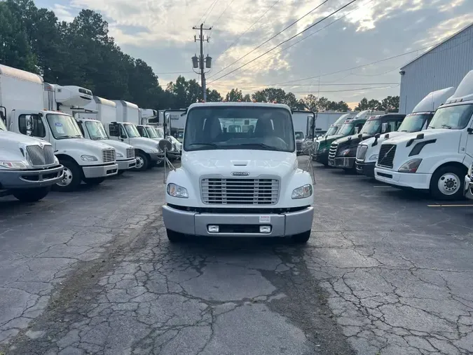 2020 FREIGHTLINER M2 106
