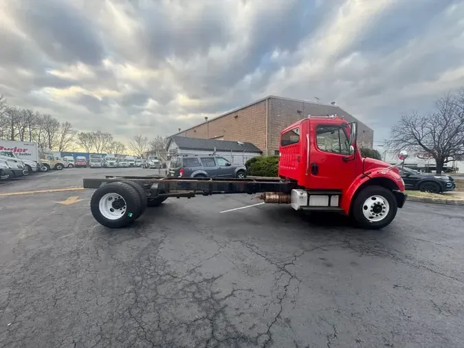 2018 FREIGHTLINER/MERCEDES M2 106