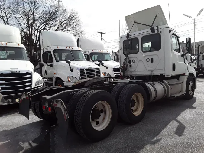 2019 FREIGHTLINER/MERCEDES NEW CASCADIA PX12664