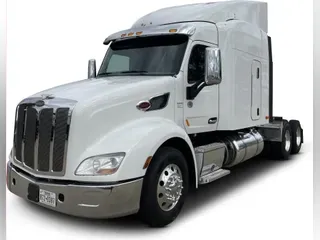 2020 Peterbilt 579