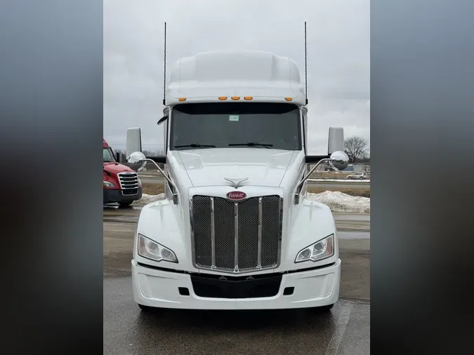 2022 PETERBILT 579