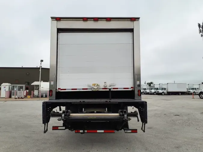 2019 FREIGHTLINER/MERCEDES M2 106