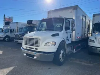 2017 FREIGHTLINER/MERCEDES M2 106