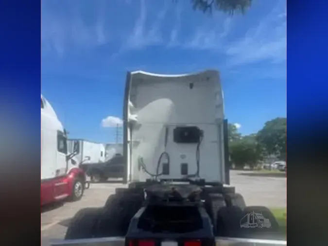 2020 PETERBILT 579