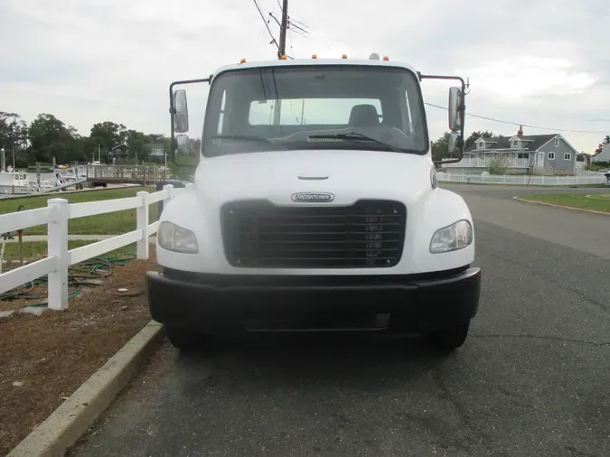 2008 FREIGHTLINER M2
