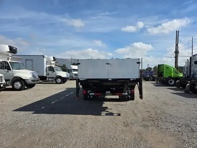 2019 FREIGHTLINER/MERCEDES M2 106