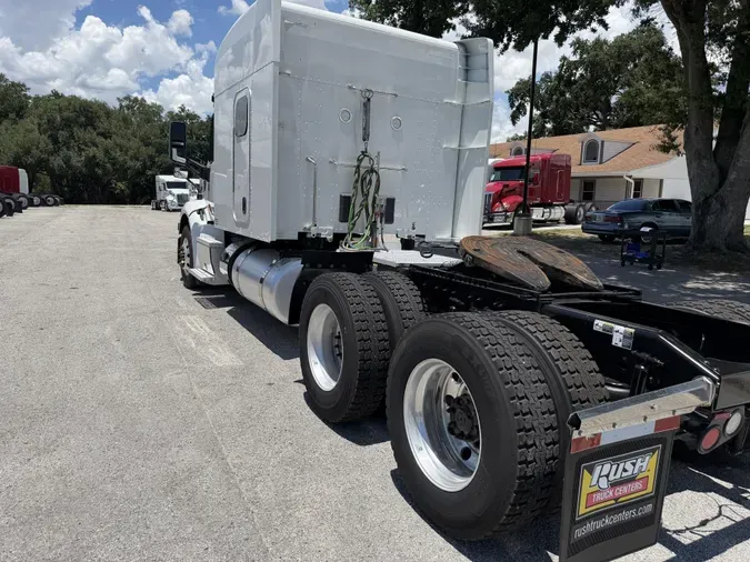2022 Peterbilt 579f7301d64a0a2fbf8df511358bf09dd7f