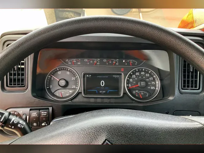 2021 INT LT625 4x2