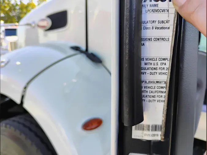 2020 Peterbilt 348f73330e00d671fe3dbab9028ea0004ad