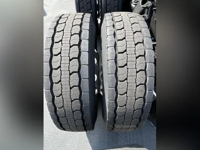 2020 International LT625