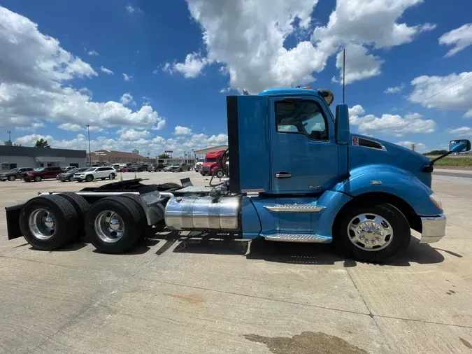 2015 KENWORTH T680