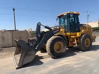 2019 John Deere 544L