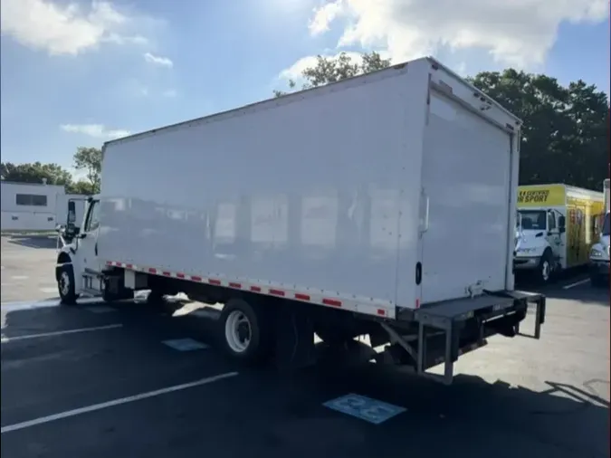 2020 FREIGHTLINER/MERCEDES M2 106