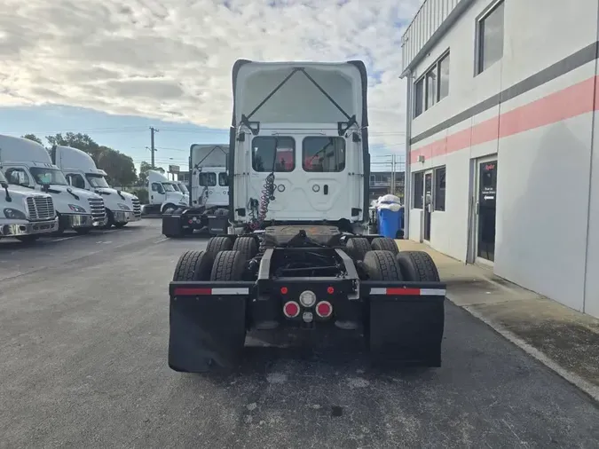 2019 FREIGHTLINER/MERCEDES NEW CASCADIA PX12664