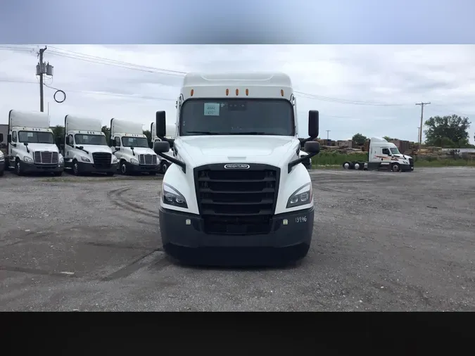 2022 Freightliner Cascadia 126f74637cc3c09ec6747dc807d191a013f