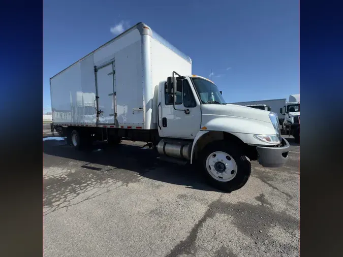 2019 NAVISTAR INTERNATIONAL 4300