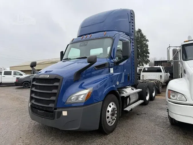 2021 FREIGHTLINER CASCADIA 116f74b8fc76ce5e4d216250c37c55726ef