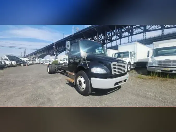 2016 FREIGHTLINER/MERCEDES M2 106