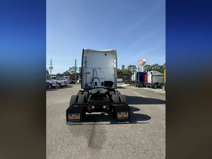 2020 Peterbilt 579