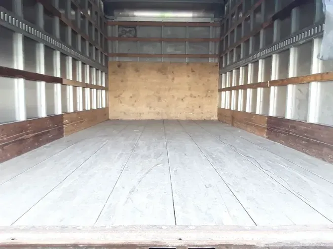 2018 ISUZU NPR HDf75319774f8f8d3b40632087c7c48675