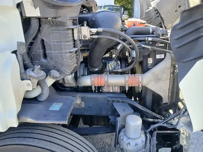 2018 FREIGHTLINER/MERCEDES CASCADIA 113