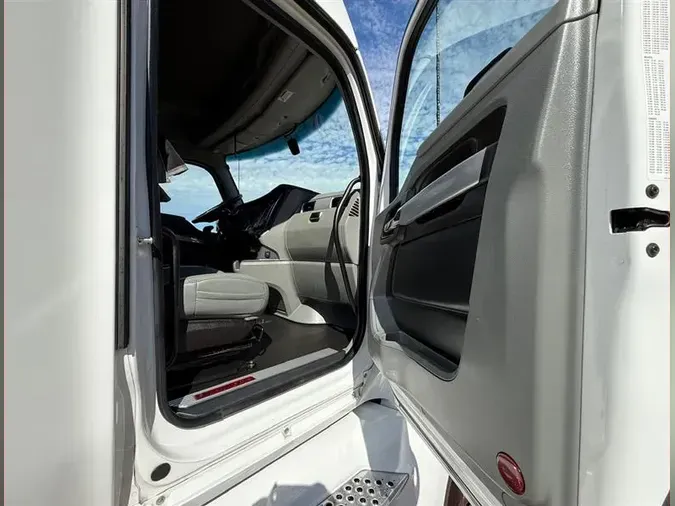 2020 KENWORTH T680