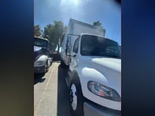 2019 FREIGHTLINER/MERCEDES M2 106